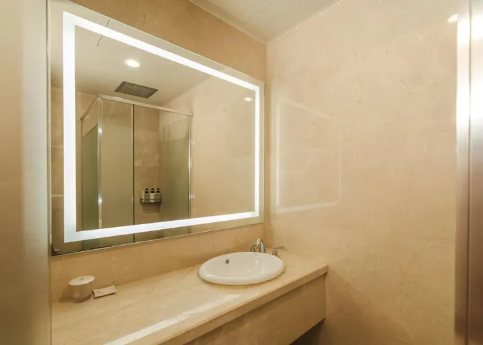 Arban Hotel 3*